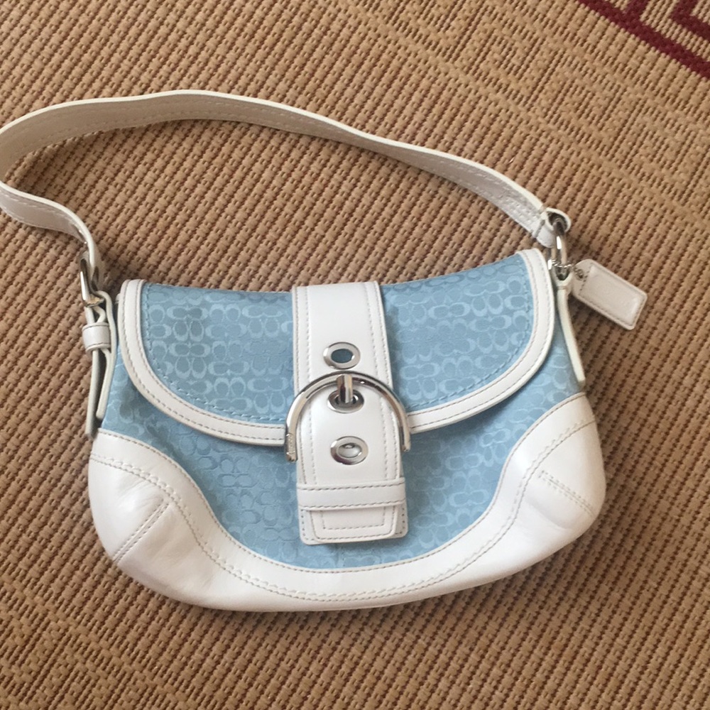 Coach snap on shoulder bag